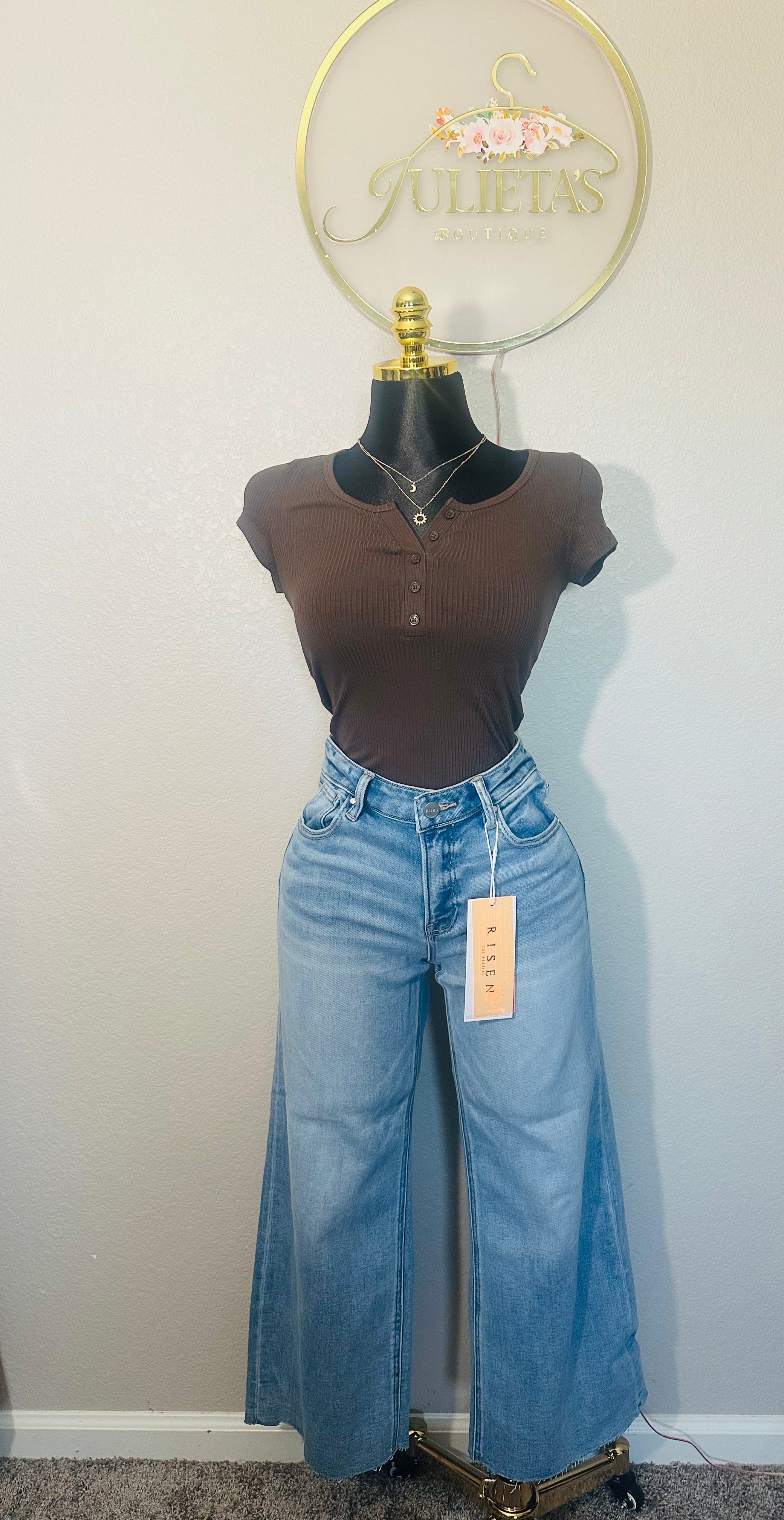 blusa basica botones